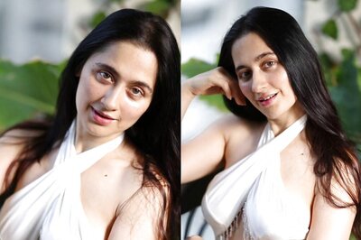 Sexy! Sanjeeda Shaikh Raises Temperatures in Sizzling White Top, Sets Instagram on Fire | Photos
