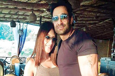 Husband of Air Hostess Who Jumped Off Delhi Home Arrested, Booked for Dowry Death