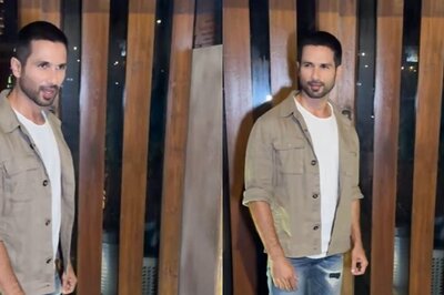 Shahid Kapoor Looks Cool In Casual As He Attends Wrap Up Party Of His Next Action Film Deva, Watch