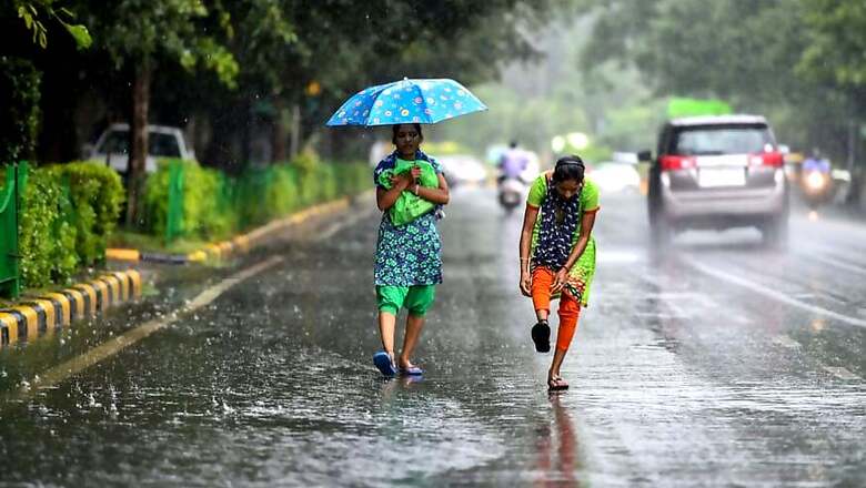 Rains Received in Parts of India with Mumbai Coming to Halt, North Records High Temperature