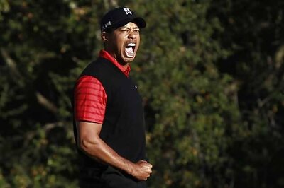 Tiger Woods leads by seven shots at Bridgestone
