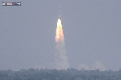 India's Mars mission spacecraft enters final orbit around earth