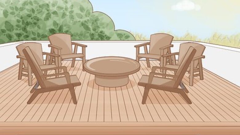 How to Accessorize a Deck