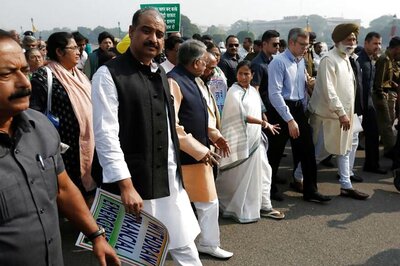 Demonetisation: Oppn Meets Today to Plan House Strategy, Cong Issues Whip