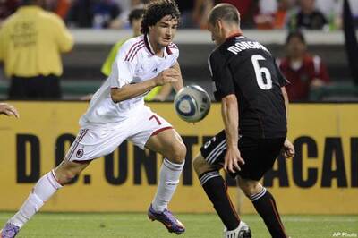 DC United beat leisurely AC Milan 3-2