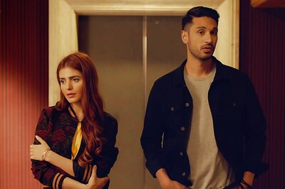 Arjun Kanungo on the Success of Aaya Na Tu, Working with Momina Mustehsan and More