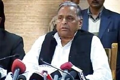I have started speaking in English: Mulayam