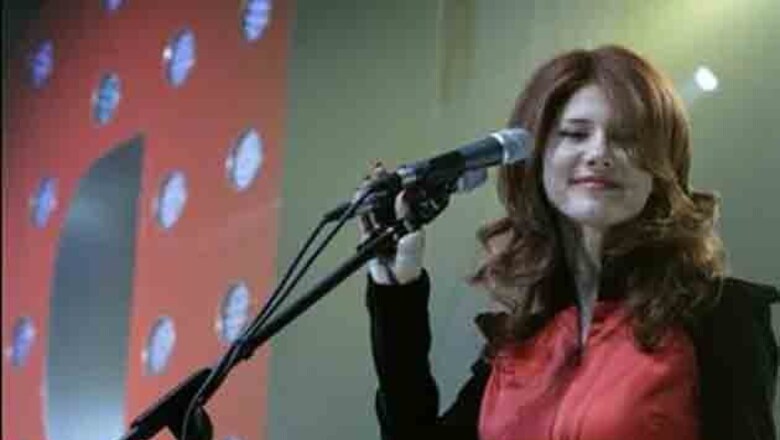 Pro-Kremlin group luring youth with spy luster