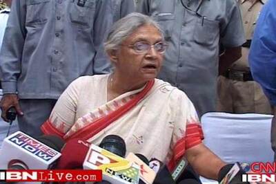 End panic for women: Sheila to Delhi Police