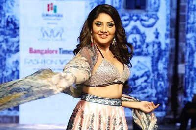 Kannada Actress Karunya Ram Makes Hearts Flutter In Her Traditional Ensemble