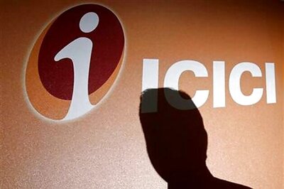 ICICI Bank account holders can now use Twitter to transfer funds, recharge prepaid mobiles, check account balances