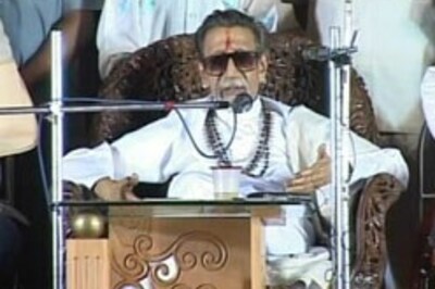 Thackeray lashes out at Prez again