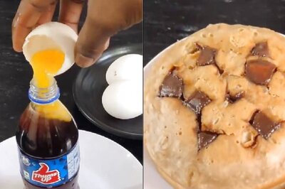 Eggs in Thums Up? This Viral Chocolate Cake Recipe Will 'Crack' Your Taste Buds