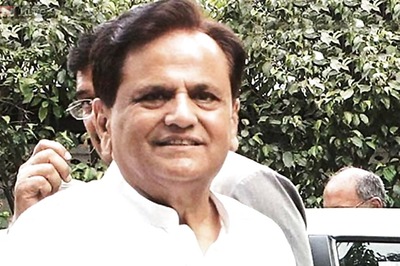 Congress Loses Three More MLAs in Gujarat, Ahmed Patel RS Seat in Doubt