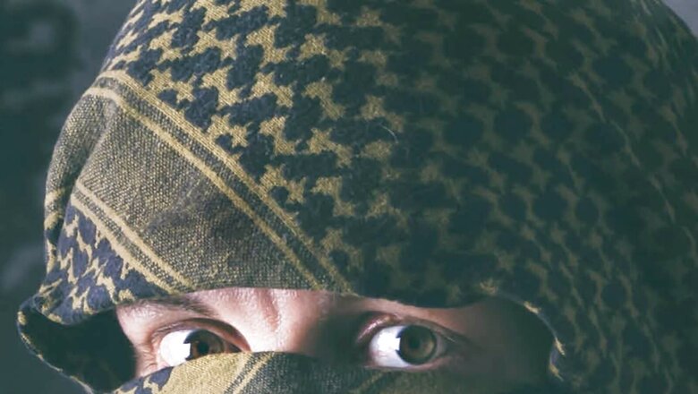 News18 Evening Digest: 14 Held in Assam for Pro-Taliban Social Media Posts & Other Top Stories