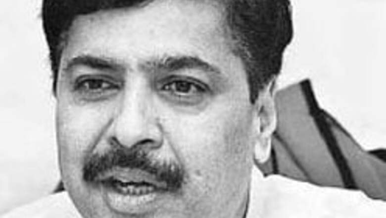 Pramod Mahajan's daughter joins BJP