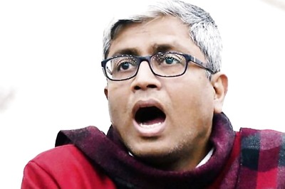 Complaint Against Ashutosh for 'Comparing' Nehru, Gandhi with Tainted Minister