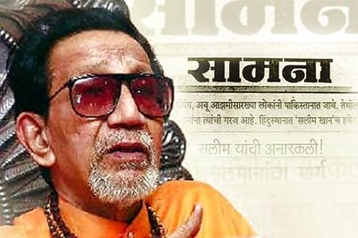 Modi's remarks aimed against Nitish: Bal Thackeray