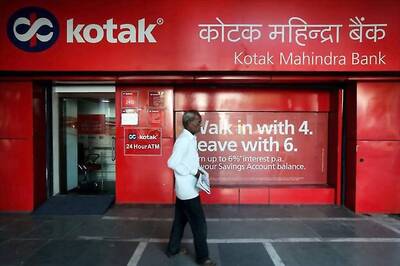 Kotak Mahindra Bank Slashes Interest Rate by 0.50  Percent on Saving Deposits