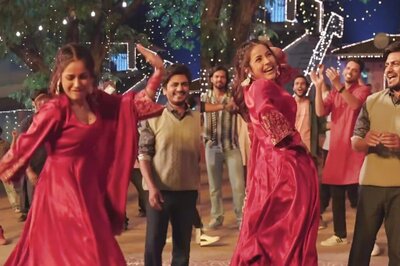 Shehnaaz Gill Breaks Into Impromptu Jig In BTS From 'Yaar Ka Sataya' With Nawazuddin Siddiqui; Watch