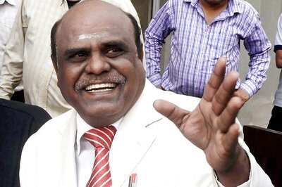 SC Refuses to Restore Justice Karnan's Judicial Power, gives him Another Month