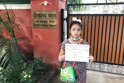 'Injustice to Students': Activist Licypriya Kangujam Protests Outside Education Min's Residence Requesting JEE-NEET Postponement