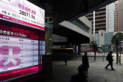 Asian Shares Mixed Amid Economic Aid Hopes, Pandemic Fears
