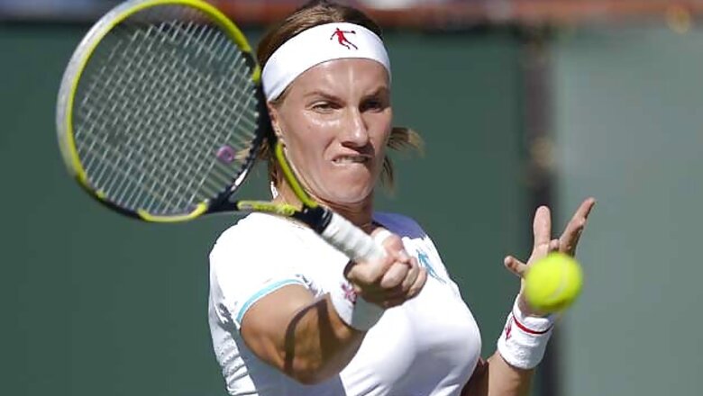 Kuznetsova scores easy win in Indian Wells opener