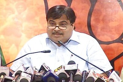 UPA govt worse than 'dacoits of Madhya Pradesh': Gadkari