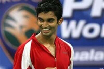 Sridhar ousts badminton Olympic champ Hidayat