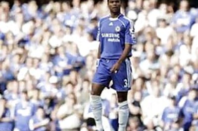 Chelsea to fine Ashley Cole after sex scandal