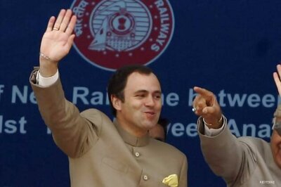 Gujarat polls won't affect 2014 elections: Omar