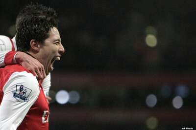 Arsenal goes top in EPL with 2-1 win over Fulham