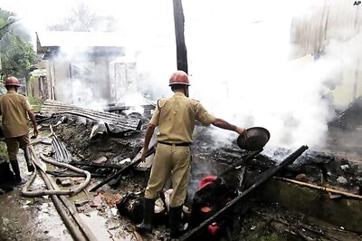 Assam: 1 killed, five injured in fresh violence