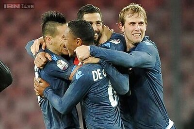 Napoli scrape through on penalties against Udinese