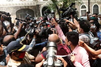 After NCB's Clean Chit to Aryan Khan, Lawyer Satish Maneshinde Wants Fresh Probe in Rhea Chakraborty's Case