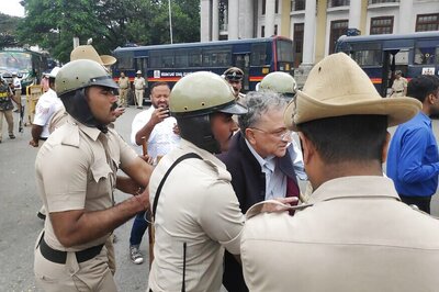 'Undemocratic': Historian Ramachandra Guha Detained in Bengaluru for Protesting Against Citizenship Law