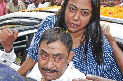 Lack of Translated Documents, Manish Sisodia Example: How TMC Strongman Anubrata Mondal Got Bail