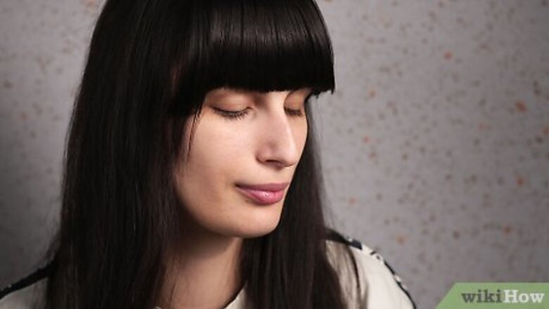 How to Use Clip‐In Bangs