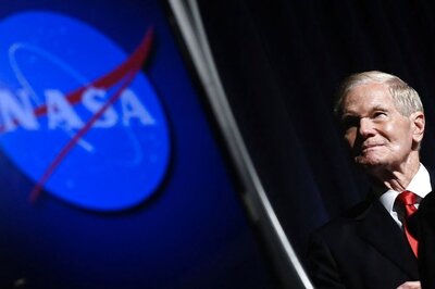 'Aliens Are Out There': NASA Appoints Director of UAP Research, Report Says UFOs 'Pose Threat' to US Airspace