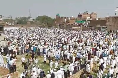 ‘Why Opt for Shortcuts to Make Money When You Have to Meet Same Fate': Daily Wagers Who Dug Mukhtar Ansari’s Grave