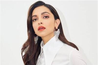 Deepika Padukone is a Vision in White at Live Laugh Love Event; Pictures Inside