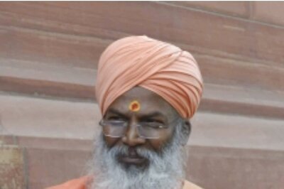 BJP MP Sakshi Maharaj Asks People to Store Bottles, Arrows for Self Defence
