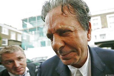 Nigella Lawson's husband admits assault