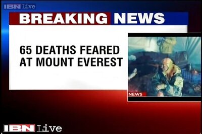 Nepal earthquake: 65 mountaineers may have died at the Everest base camp, says Army