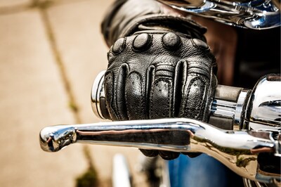 Mumbai Woman Dies as Dupatta Gets Stuck in Bike Wheel; Another Pillion Rider Killed on Same Route