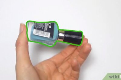 How to Thin Nail Polish