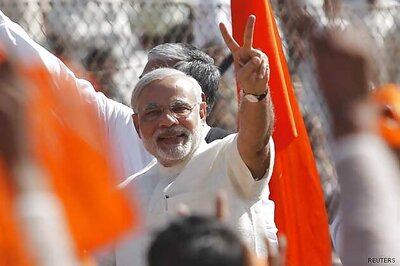 Mumbai: Narendra Modi attacks Congress over lack of war memorial