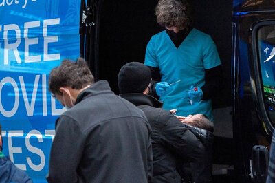 Flights Cancelled, Cruises Off Limit: Omicron Spoiling US Holiday Economic Comeback