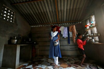 15 Years After Tsunami Washed away Everything, This Tamil Nadu Woman Struggles to Pick the Threads of Life